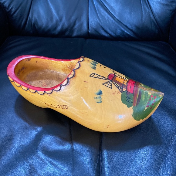 Dutch clog holland wooden carved shoe - Picture 1 of 5